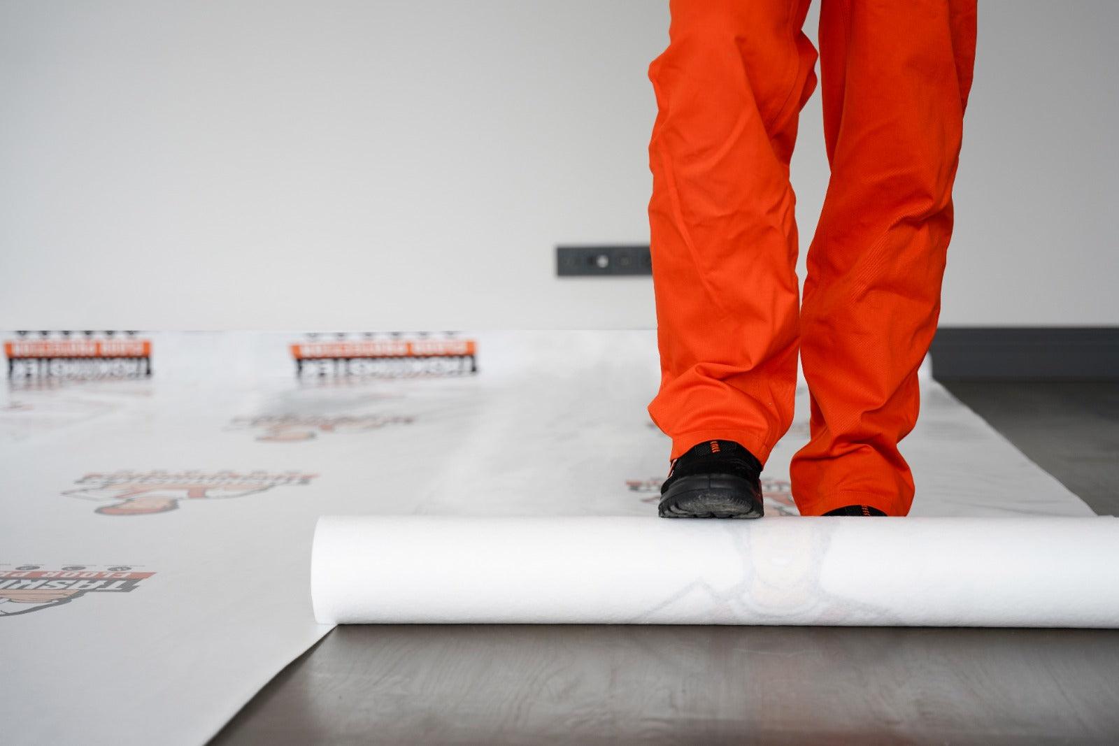TaskMaster Surface Protection Mat Premium 150 Sqft (36" x 50') - TaskMaster Goods